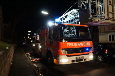 Sindelfingen: Rauchender Top auf Herd loesst Feuerwehreinsatz aus.